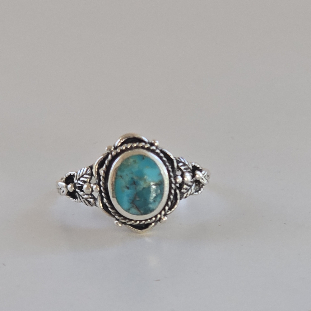Turquoise Ring - Picture 3 of 6